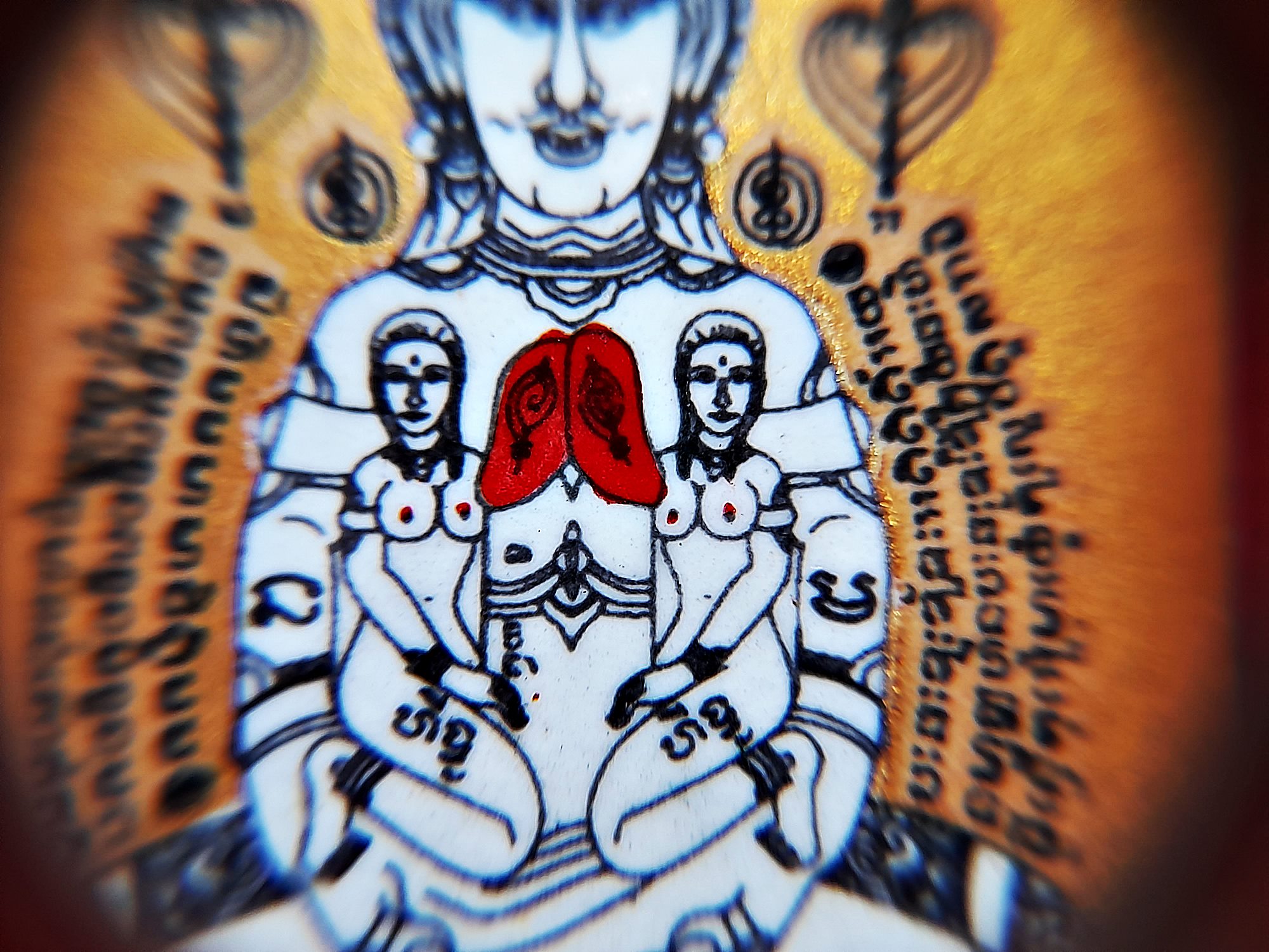 ล็อกเก็ต(ใหญ่) ฉากทอง โครตขุนแผน ยันต์นะอกแตก นางล้อม หลังแม่กำเนิด บรรจุมวลสาร+ตะกรุด3ดอก (อานุภาพโชคลาภ ค้าขาย เมตตา เส่นห์) ปี2564 #รับประกันแท้