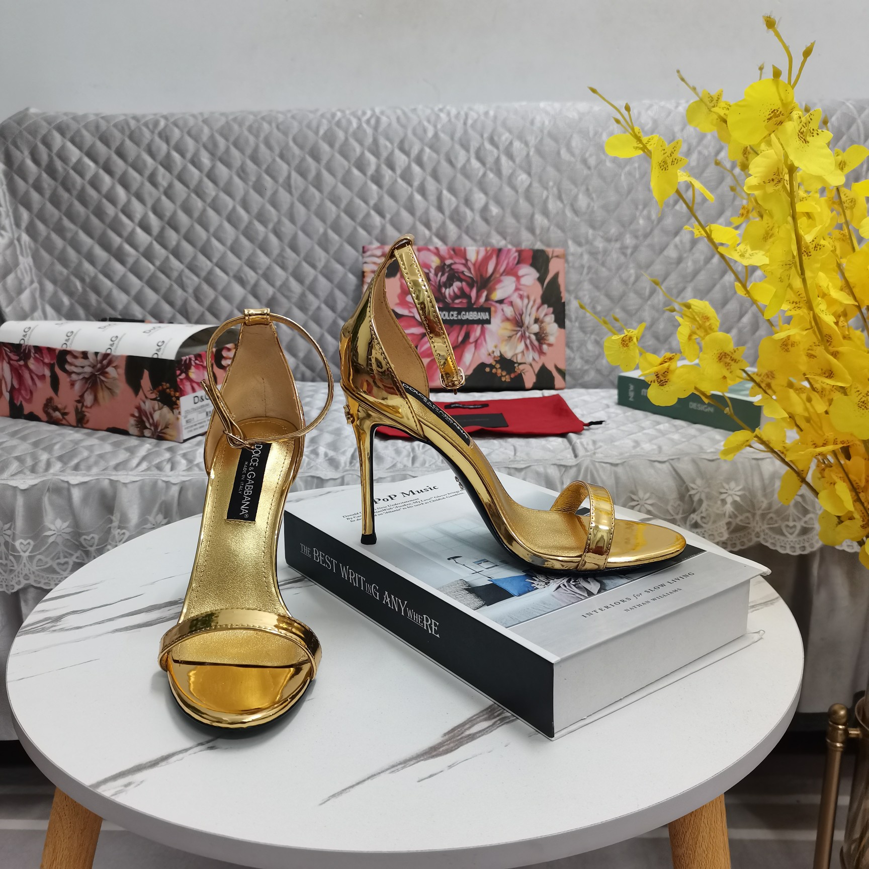 รองเท้าส้นสูง DG หนังแท้ size 34-43 ส้น 11 cm มีหลายสี