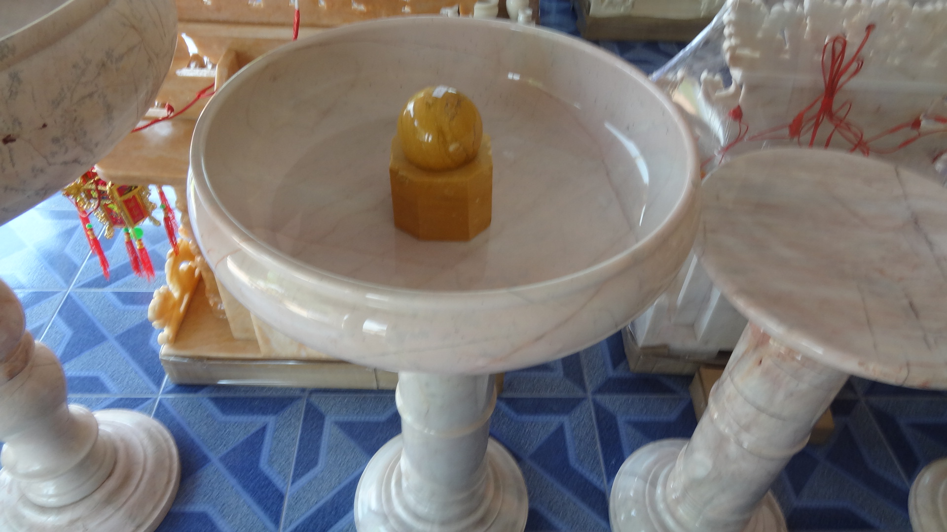 อ่างหินอ่อนชมพู ขนาด 50 เซนติเมตร