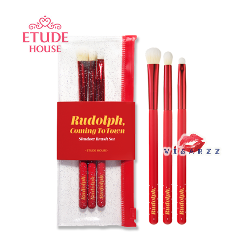 Etude Rudolph is Coming to Town Shadow Brush Set อีทูดี้ ชุดเซทแปรงทาตา 3 ชิ้ินลิมิเตด มาในกระเป๋าพลาสติกใสน่ารัก พกพาสะดวก ให้เป็นของขวัญก็เหมาะค่ะ