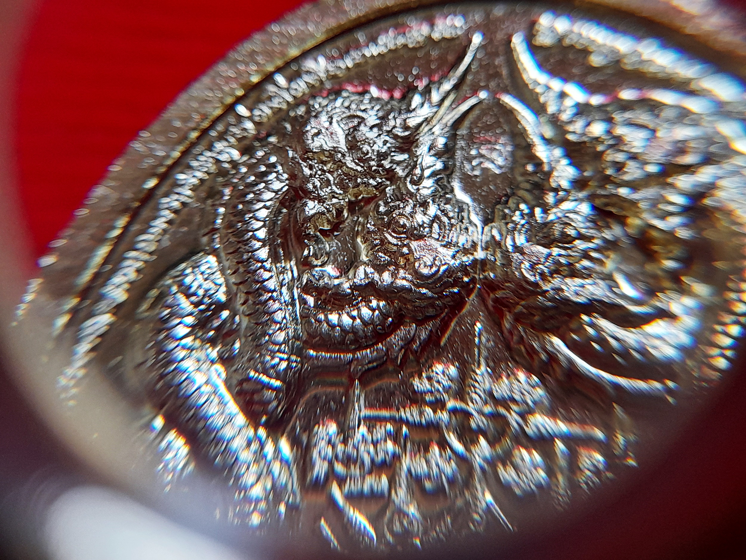 เหรียญ พญานาคราช๙เศียร หลัง นาคเกี้ยว (เก้าอธิบดี พญานาค ทั้ง๙ตระกูล) เนื้อทองฝาบาตร ลงยาสีรุ้ง ปี2565 #รับประกันแท้ #เลขโค็ดสวย๕๙๕