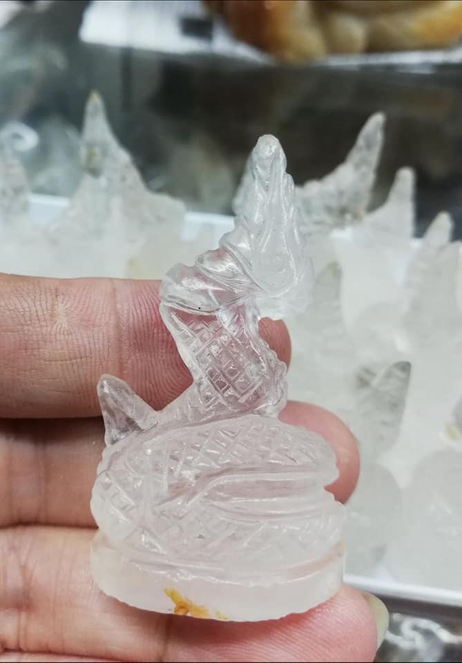 พญานาค​ แกะสลักจากโป่งข่าม​ (สูง2​นิ้ว​ กว้าง​1​นิ้ว)​​