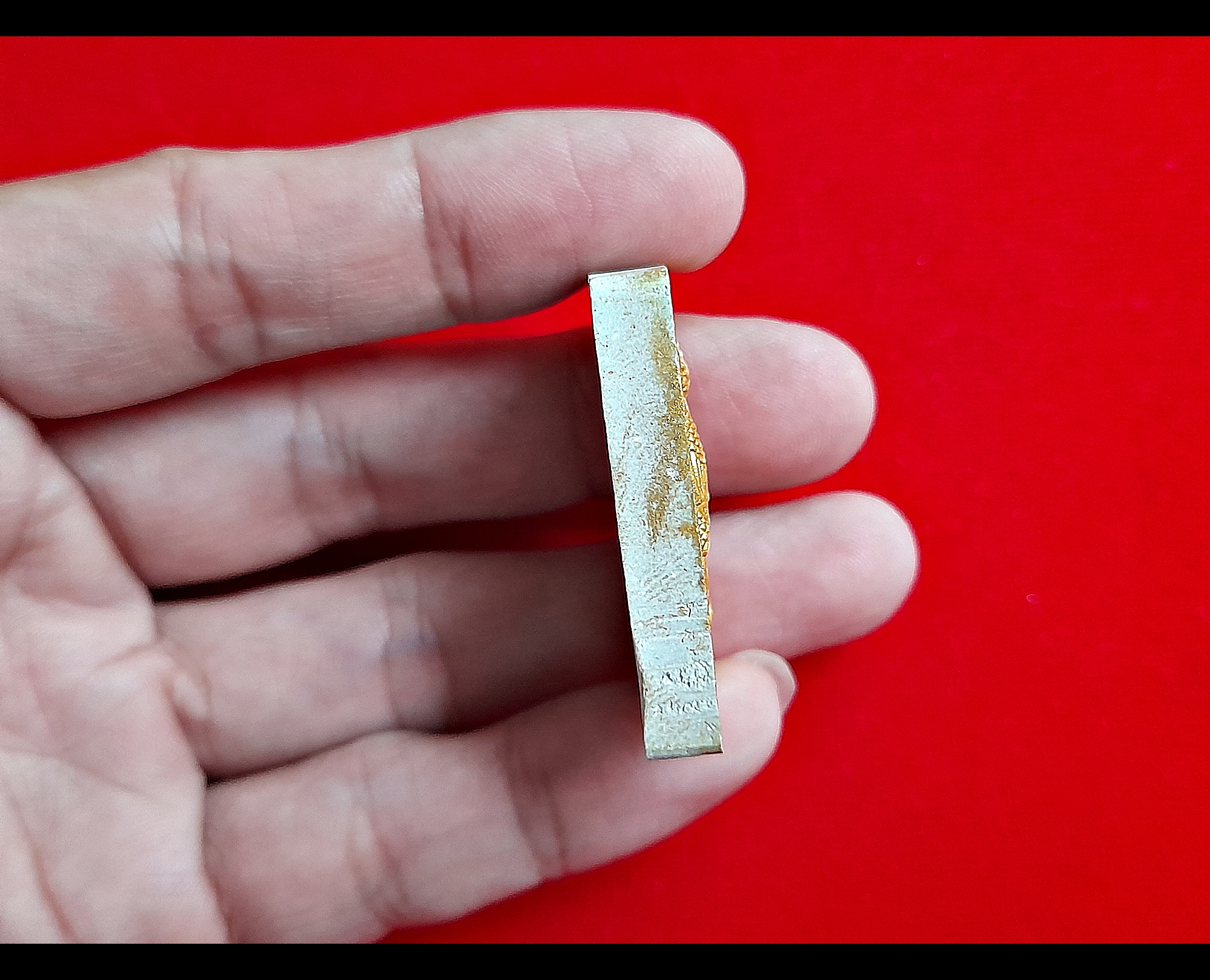 นกสาริกาคู่ เนื้อผง สีเขียวเหนียวทรัพย์ ปัดหน้ากากทอง (หลังจารเขียนยันต์ด้วยมือ) #รับประกันแท้ - พระอาจารย์สุริยัณ วัดป่าฉัพพรรณรังสี จ.ชัยภูมิ