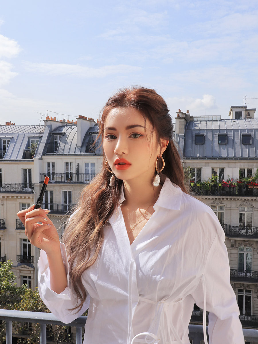 (ขายส่ง 440.-) 3CE Slim Velvet Lip Color #Ace ลิปแมทเนื้อกำมะหยี่ เม็ดสียังคงความแน่นเหมือนรุ่นอื่น มาในรูปแบบแท่งใช้ง่าย และดูกระทัดรัด