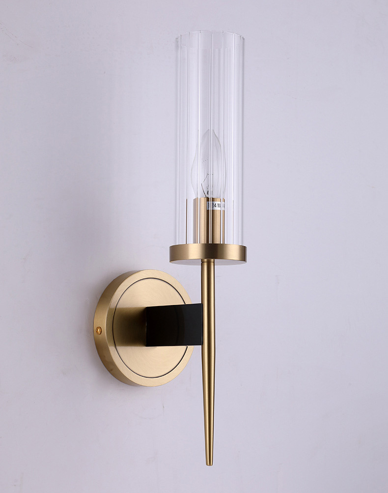 โคมไฟติดผนังภายในแก้วใสมีลอนทรงกระบอกแนวตั้งก้านปลายแหลม [CO-4562]