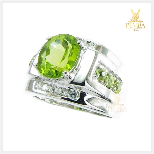 แหวนเพริดอตแท้ สีเขียวสด เงินแท้925 ชุบทองคำขาว ไซส์ใหญ่หายาก