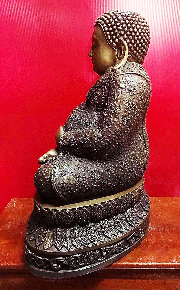 รูปหล่อ หลวงปู่พระสังกัจจายน์ จีวรลายดอกพิกุล เนื้อทองเหลือง (หน้าตัก9นิ้ว ลึก8นิ้ว สูง13.5นิ้ว)