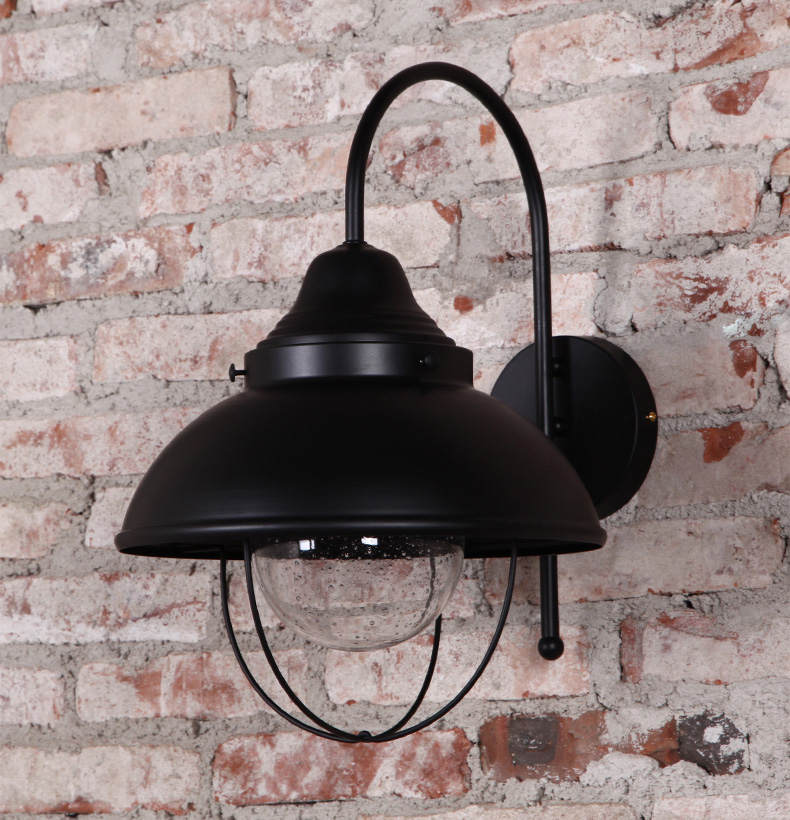 โคมไฟติดผนังสไตล์ American retro ก้านโค้งสีดำมีตะแกรง [KM-1481]