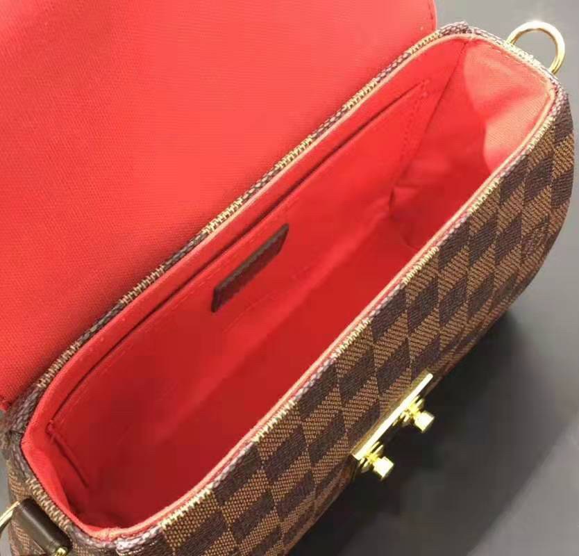 กระเป๋า lv croisette 10 นิ้ว
