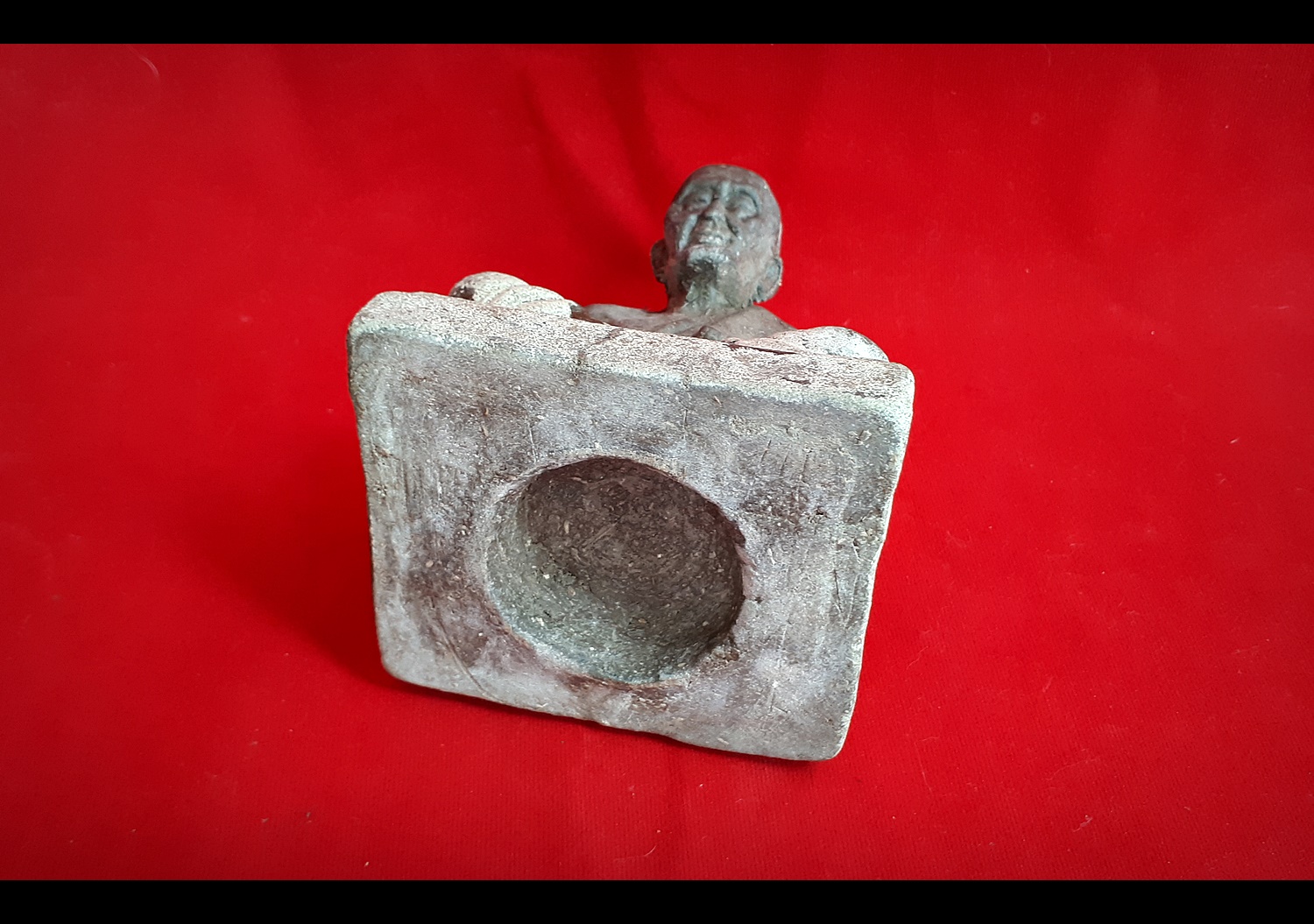 รูปหล่อ หลวงปู่ครูวังหน้า(หลวงปู่ทวด) (ขนาดบูชา หน้าตัก3นิ้ว กดพิมพ์ขึ้นรูปในโบสถ์วังหน้า) ปี2559 - พ่อครู พระอาจารย์ศิริพงษ์ เรือนพระภรตมุนี วัดสุทธาราม