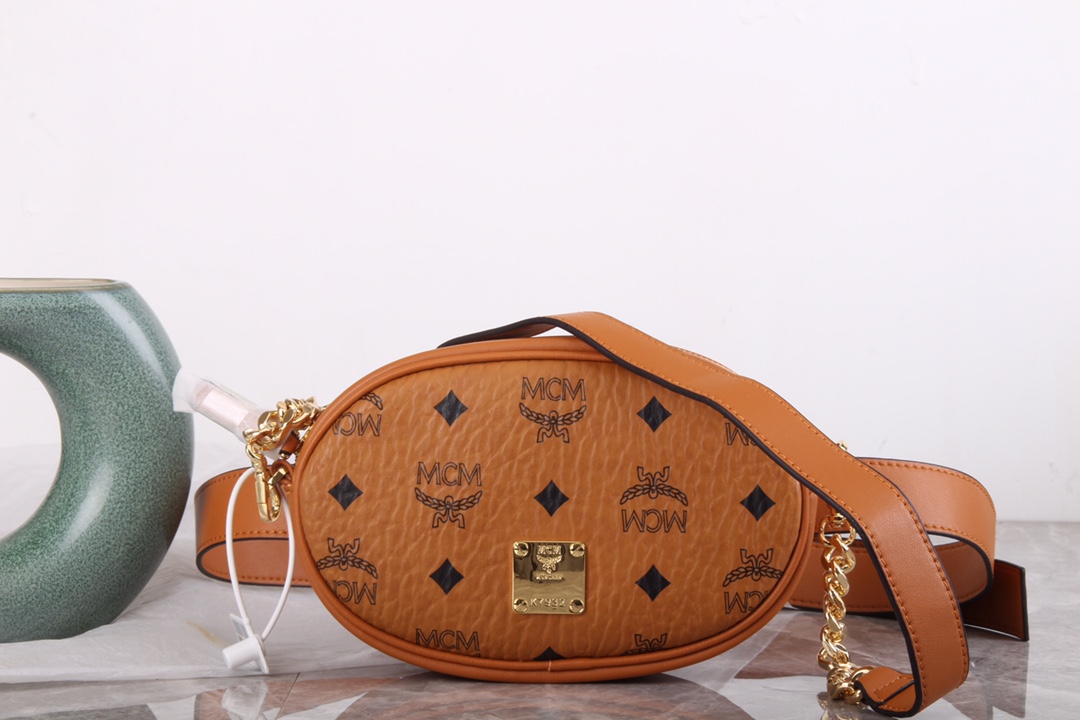 กระเป๋า mcm คาดอก คาดเอว 18cm