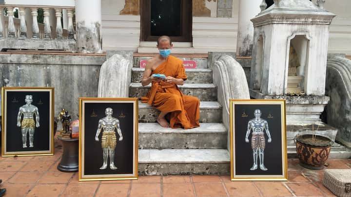 หุ่นพยนต์ พรายมงคล (ขนาดตั้งบูชา ฐานกว้าง4นิ้ว สูง12.5 นิ้ว) ปี2563 #รับประกันแท้ - หลวงพ่อเล็ก วัดท่าขนุน