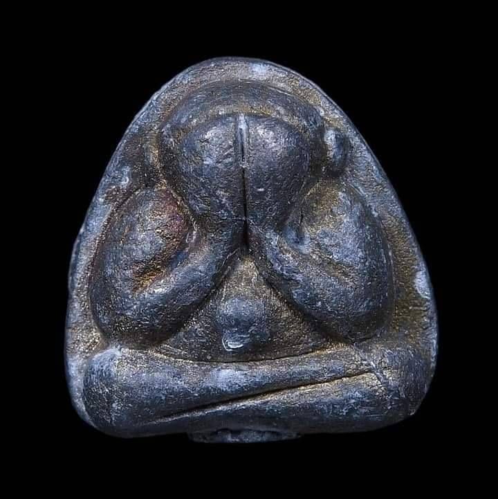 พระปิดตา(ปิดตามหาสิทธิโชค) มหาลาภ เนื้อตะกั่วท้องน้ำท้องสมุทร ผสมปรอทสำเร็จ ตามตำรา (สร้าง 2,000 องค์) ปี2565 #รับประกันแท้ - ครูบากฤษดา วัดสันพระเจ้าแดง(วัดป่ายาง) เมตตาผสมสูตรปรอทสำเร็จ (ปลุกเสกและหล่อ พิธีเดียวกันกับ พระกริ่งชินบัญชร และ หนุมาน )