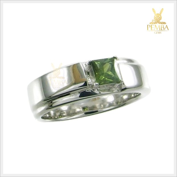 แหวนเขียวส่องแท้ เงินแท้925 ชุบทองคำขาว แหวนพลอยเขียวส่องบางกะจะ