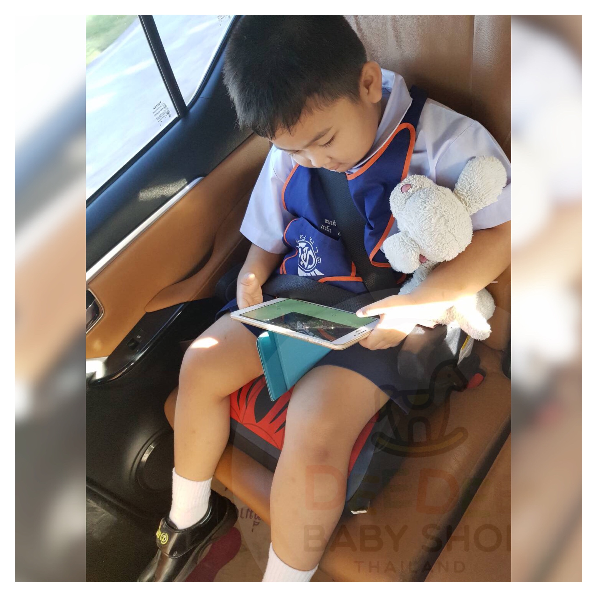 บูทส์เตอร์ซีทสำหรับเด็กโต KidsEmbrace Backless Booster Car Seat (Marvel Spider-Man)