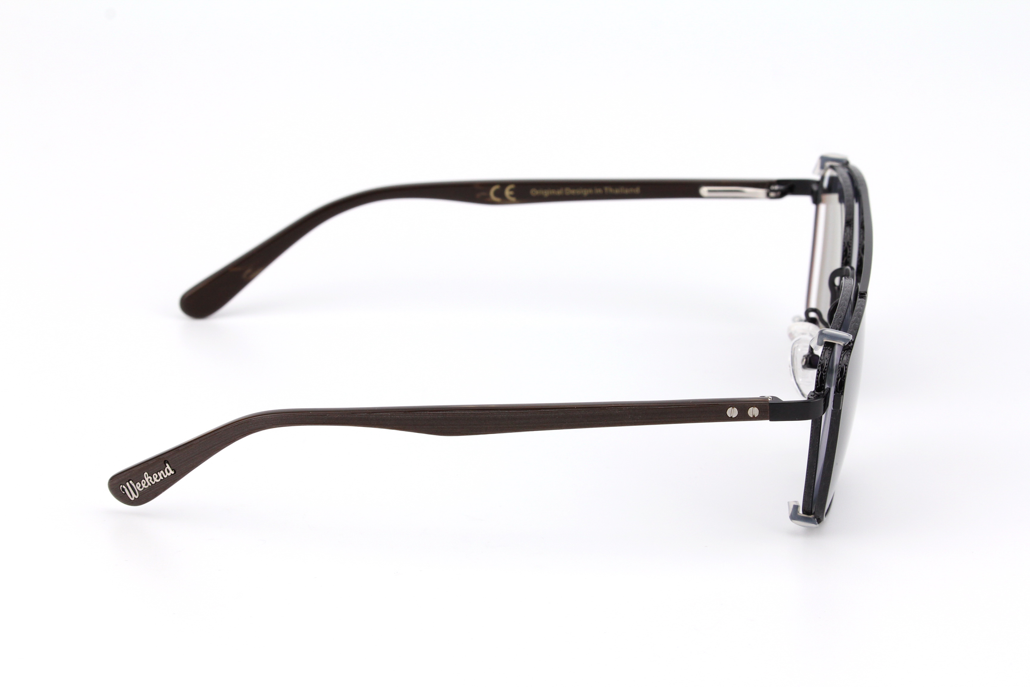 กรอบแว่นสายตาพร้อมคลิปกันแดด Weekend Square Black