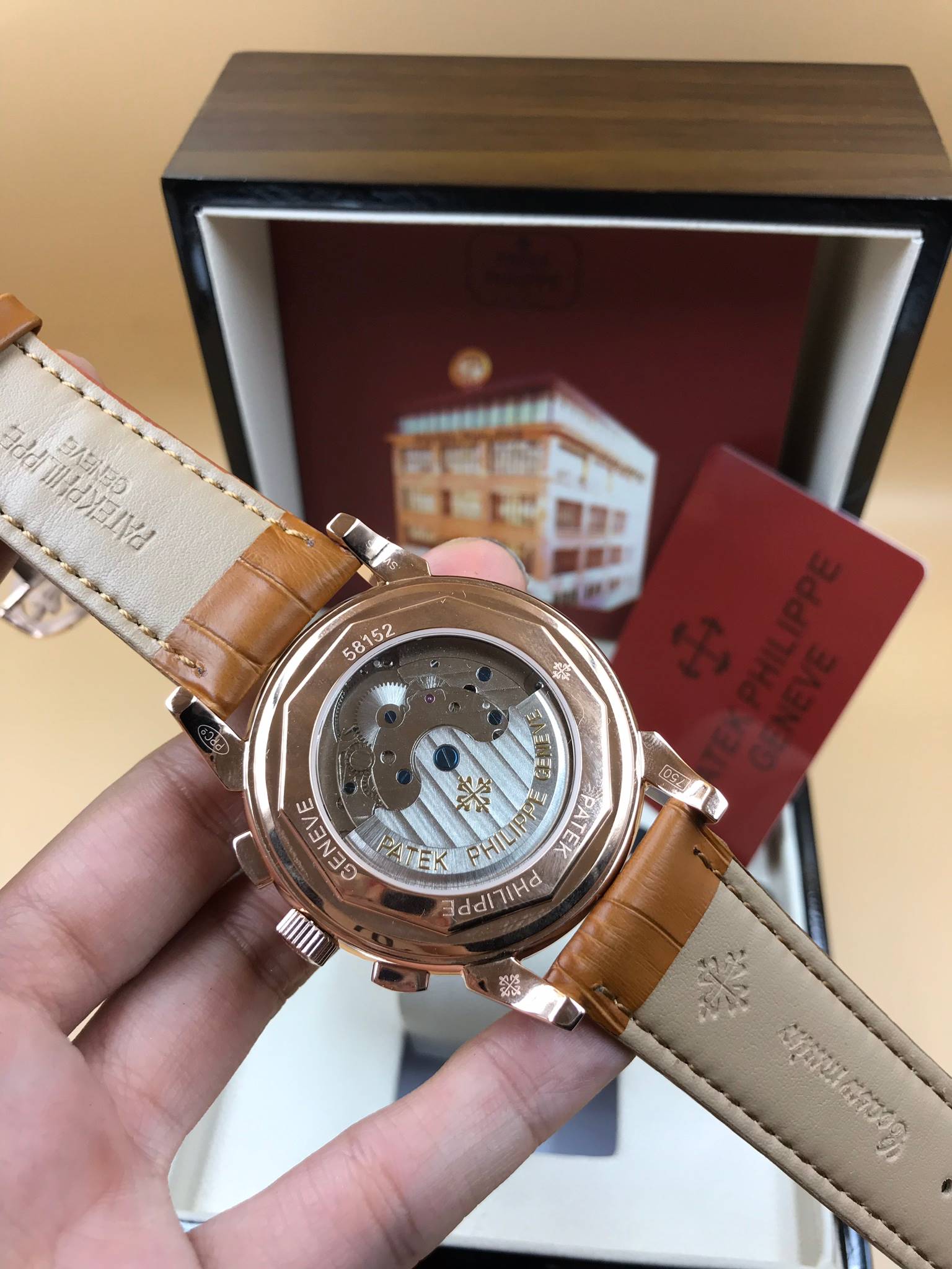 นาฬิกา Patek Philippe Perpetual Calendar สี Pink Gold สายหนังสีน้ำตาลงาน Mirror Swiss