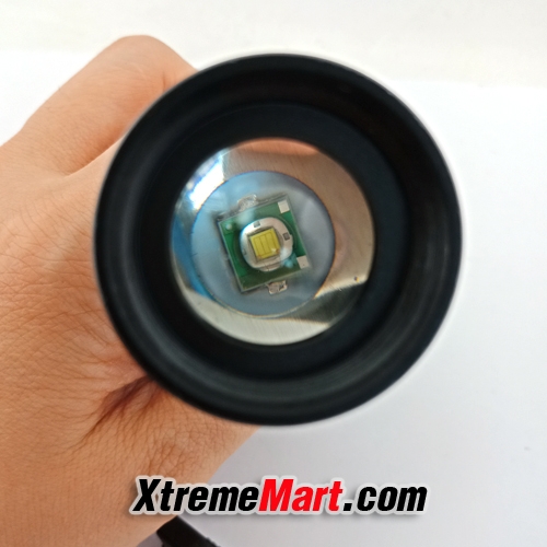 ไฟฉายซูม UltraFire รุ่น 702 9000W Box Set กล่องเขียว+กระบอง