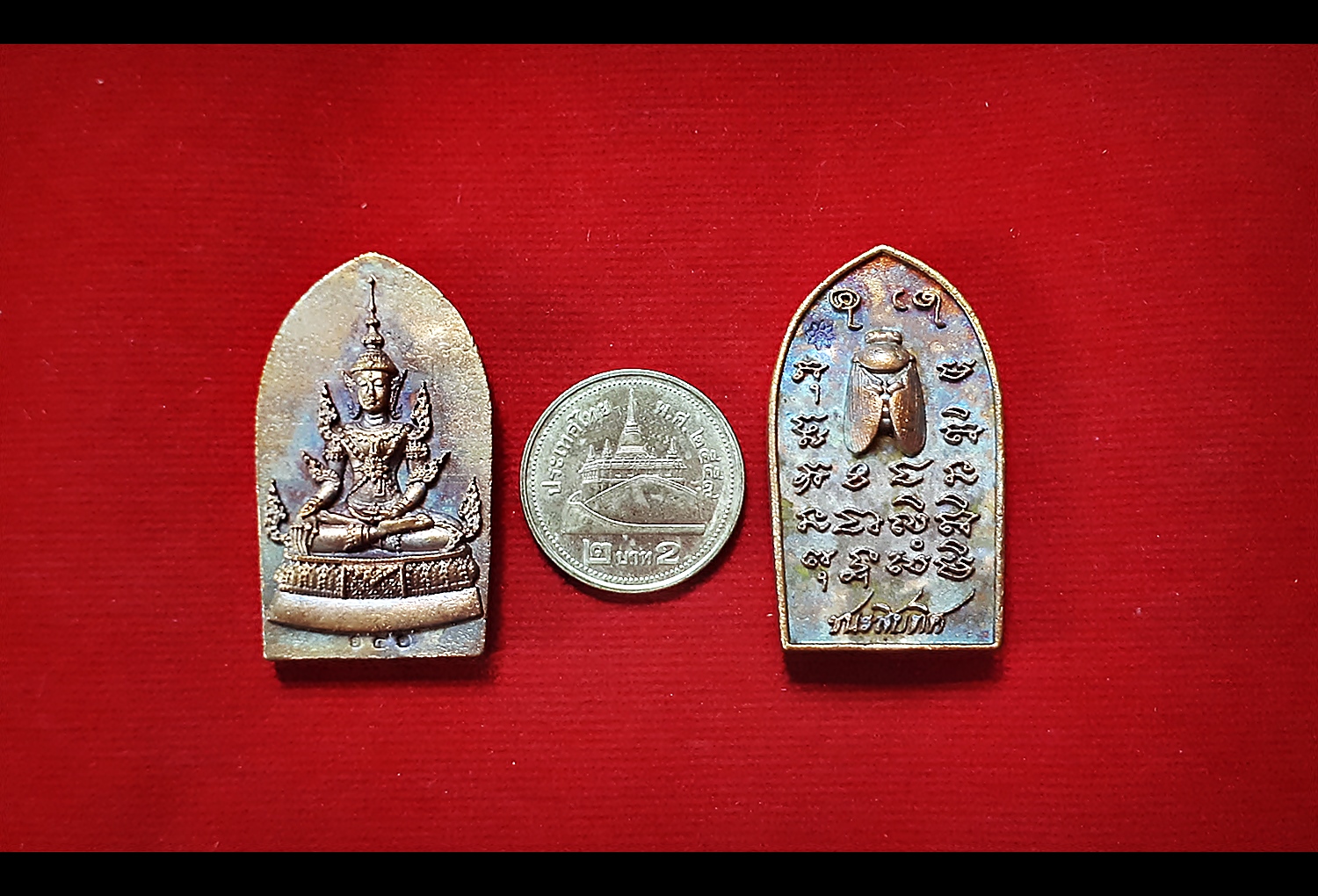 เหรียญ พระจักรพรรดิ พระเจ้าบุเรงนองผู้ชนะสิบทิศ หลัง แมลงภู่ เนื้อนวะโลหะ