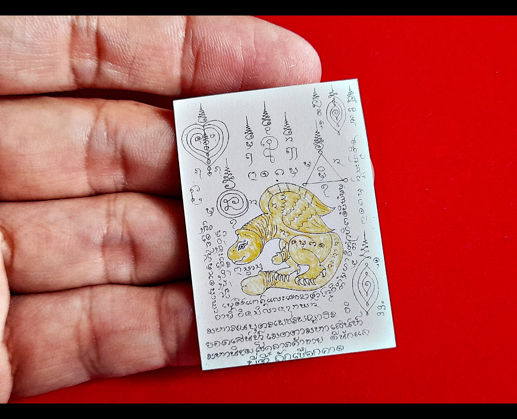 เพรชพญาธร เนื้อผง (แถมแผ่นยันต์ขนาดพกพา) ปี2559 #รับประกันแท้ - หลวงพ่อสมบูรณ์ วัดหงษ์