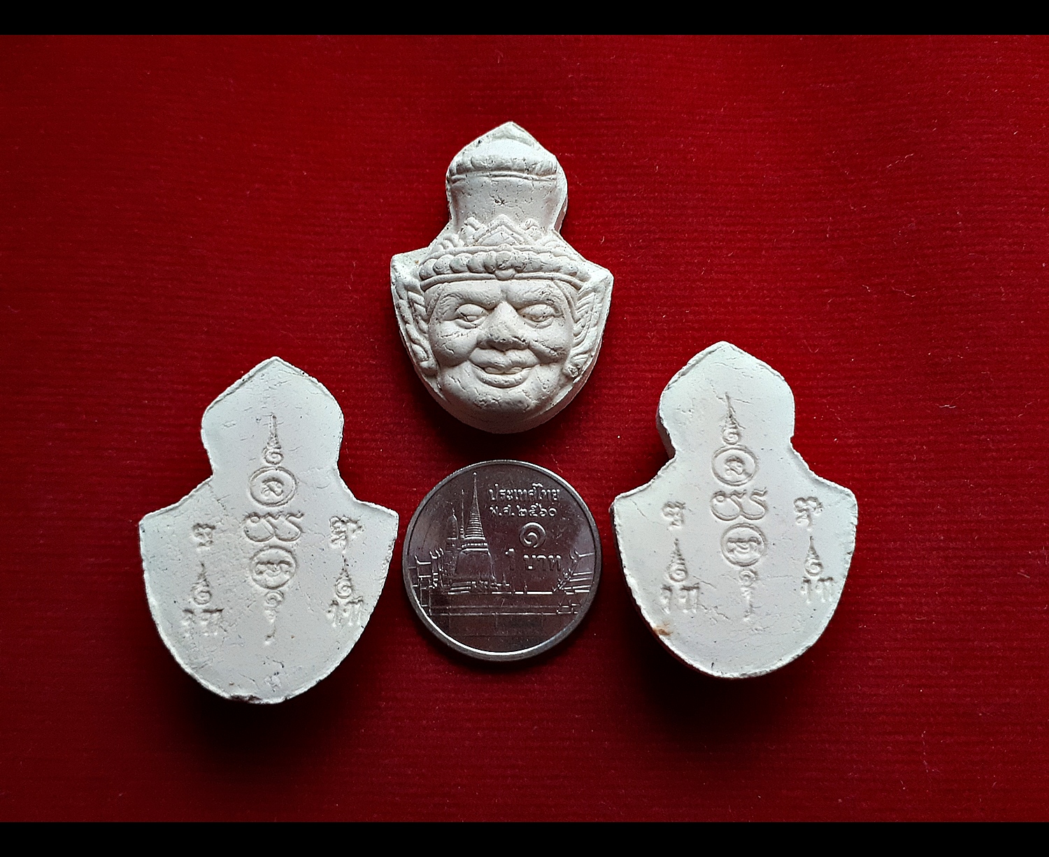 ปู่ฤาษีนารอท บรมครู เนื้อผง (ดุริยเทพประทานความสำเร็จ เสน่ห์เมตตามหานิยม ไม่ว่าจะมีการบูชาสิ่งใด หากไม่มีการเชิญท่านแล้วพิธีมักไม่สมบูรณ์) - หลวงพ่อเล็ก วัดท่าขนุน (อฐิษฐานจิต ปี2563 ณ วัดบ้านห้วยน้ำขาว))