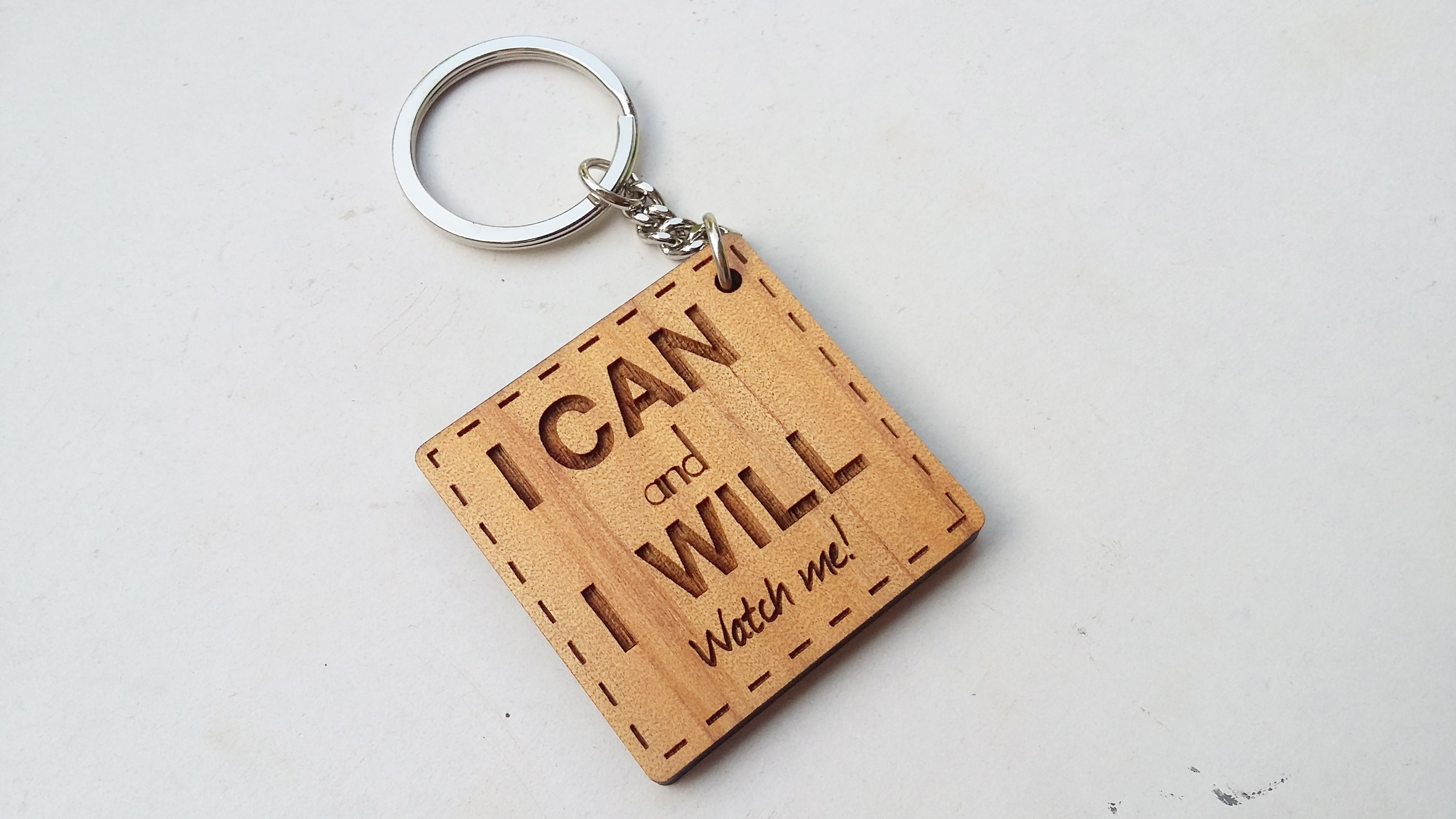 พวงกุญแจไม้ พวงกุญแจข้อความดีดี