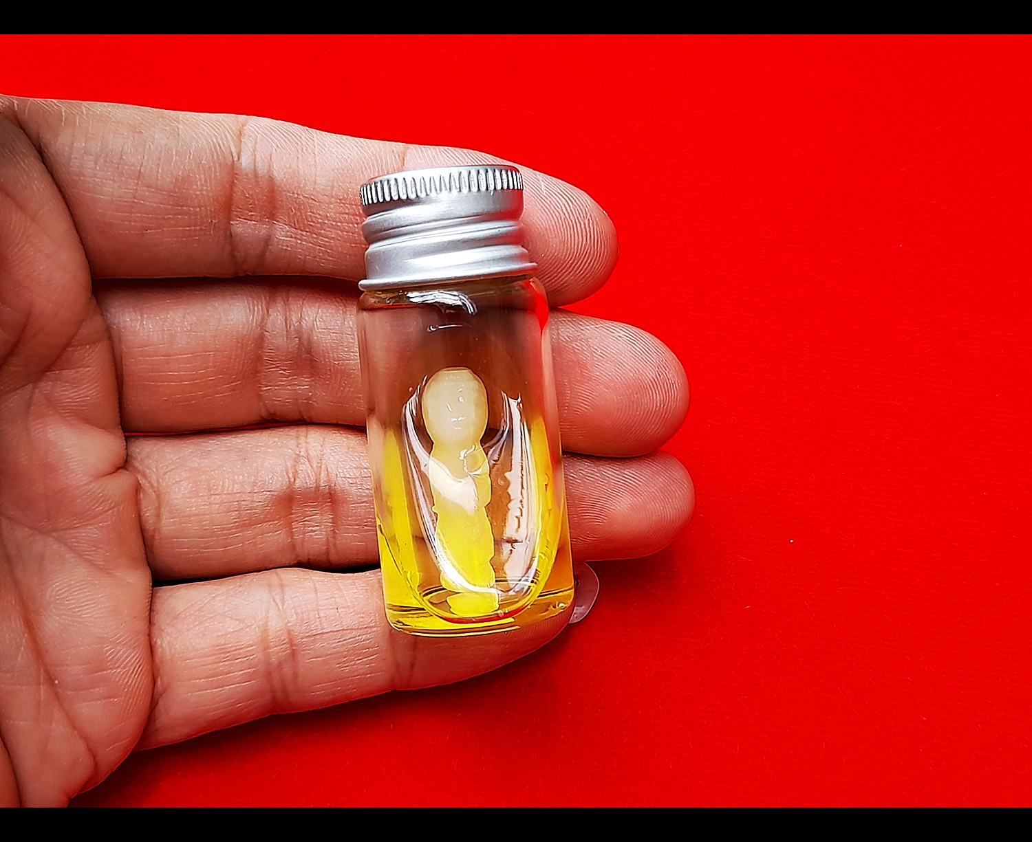 กุมารบังเกิดทรัพย์ เนื้อกระดูกวัว (แช่น้ำมันจันทร์) รุ่นแรก ปี2564 #รับประกันแท้