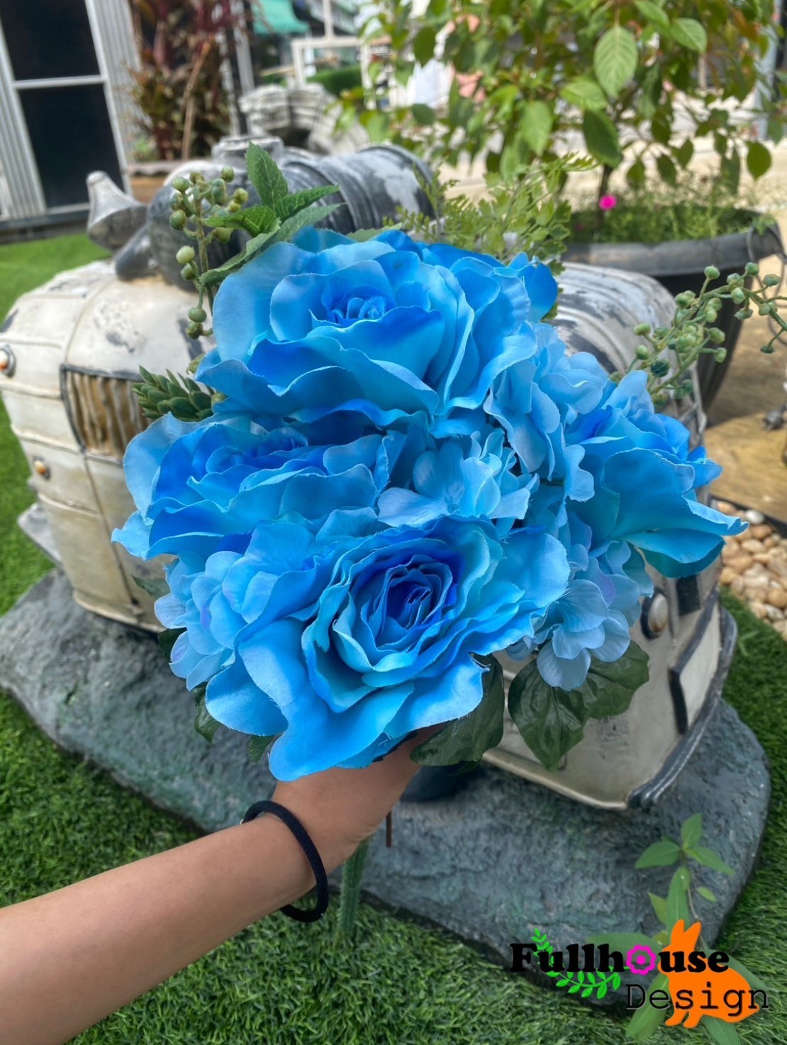 ช่อกุหลาบ+ไฮเดรนเยีย สีฟ้า ช่อใหญ่