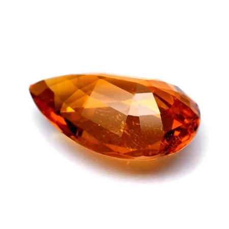 Spessartite พลอยสเปคสไทท์ น้ำหนัก 2.71 กะรัต สีส้มหวานสวย สีส้มแฟนต้า มองตาเปล่าสะอาด 99% ส่องด้วยกล้องขยายมีฟองภายในเม็ด ไฟดี เจียระไนสวย รูปร่างสวย