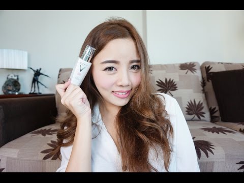 (Exp.01/18) Vichy Ideal White Meta Whitening Essence 30mL นวัตกรรมใหม่เพื่อลดเลือนปัญหาจุดด่างดำฝังลึกที่ต้นเหตุ ทำงานอย่างสมบูรณ์แบบในทุกขั้นตอนของเซลล์ผิว จัดการปัญหาเม็ดสีความหมองคล้ำผิวทั้ง 3 ขั้นตอน
