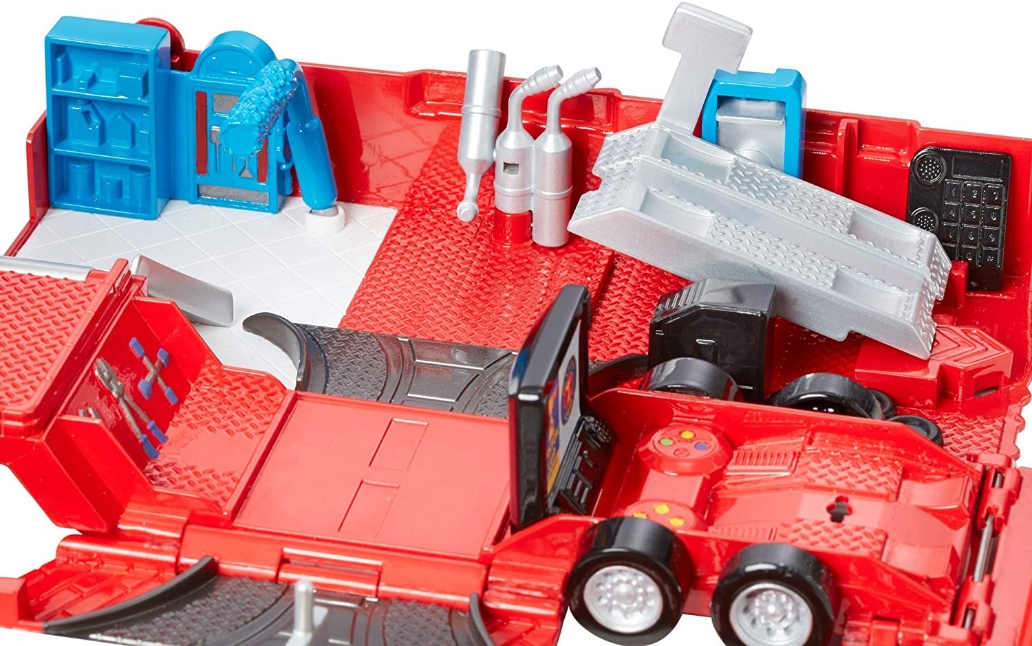 รถบรรทุกแปลงร่างพร้อมของเล่นสุดเจ๋ง MATTEL Disney Pixar Cars Mack Hauler