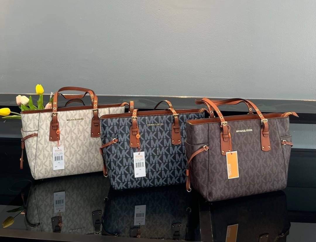 MICHAEL KORS (แอดไลน์ก่อนสั่งซื้อ)