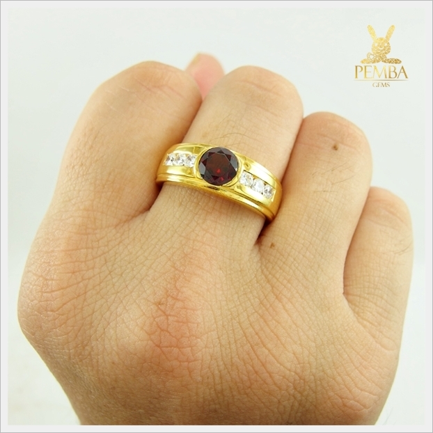 แหวนโกเมนแท้ เงินแท้925 ชุบทอง โดดเด่นดูมีสไตล์ แหวนพลอยแท้