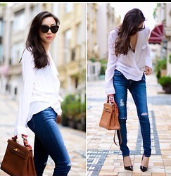 กระเป๋า hm kelly togo leather 32 cm สีน้ำตาล สีอื่นๆเพิ่มเติมสอบถามได้ค่ะ สต็อคเปลี่ยนตลอด