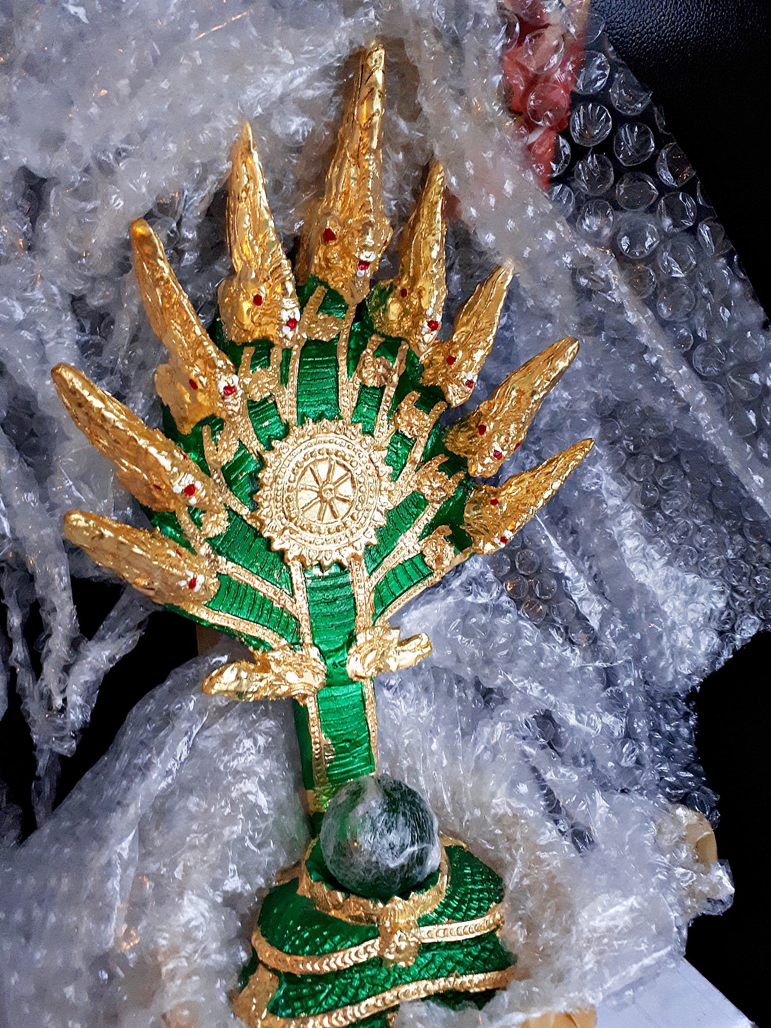 พญานาค 7เศียร เนื้อโลหะ ลงสีเขียวปิดทอง (ขนาด สูง13นิ้ว ฐาน5-7 นิ้ว)
