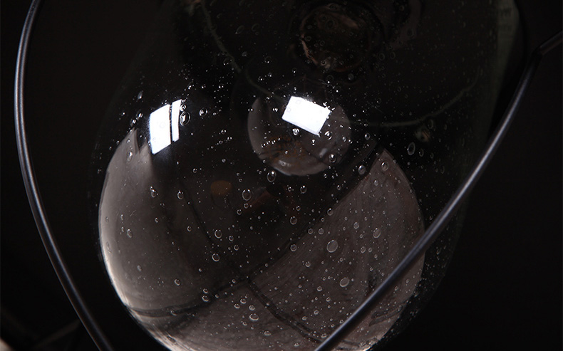 โคมไฟติดผนังสไตล์ American retro ก้านโค้งสีดำมีตะแกรง [KM-1481]