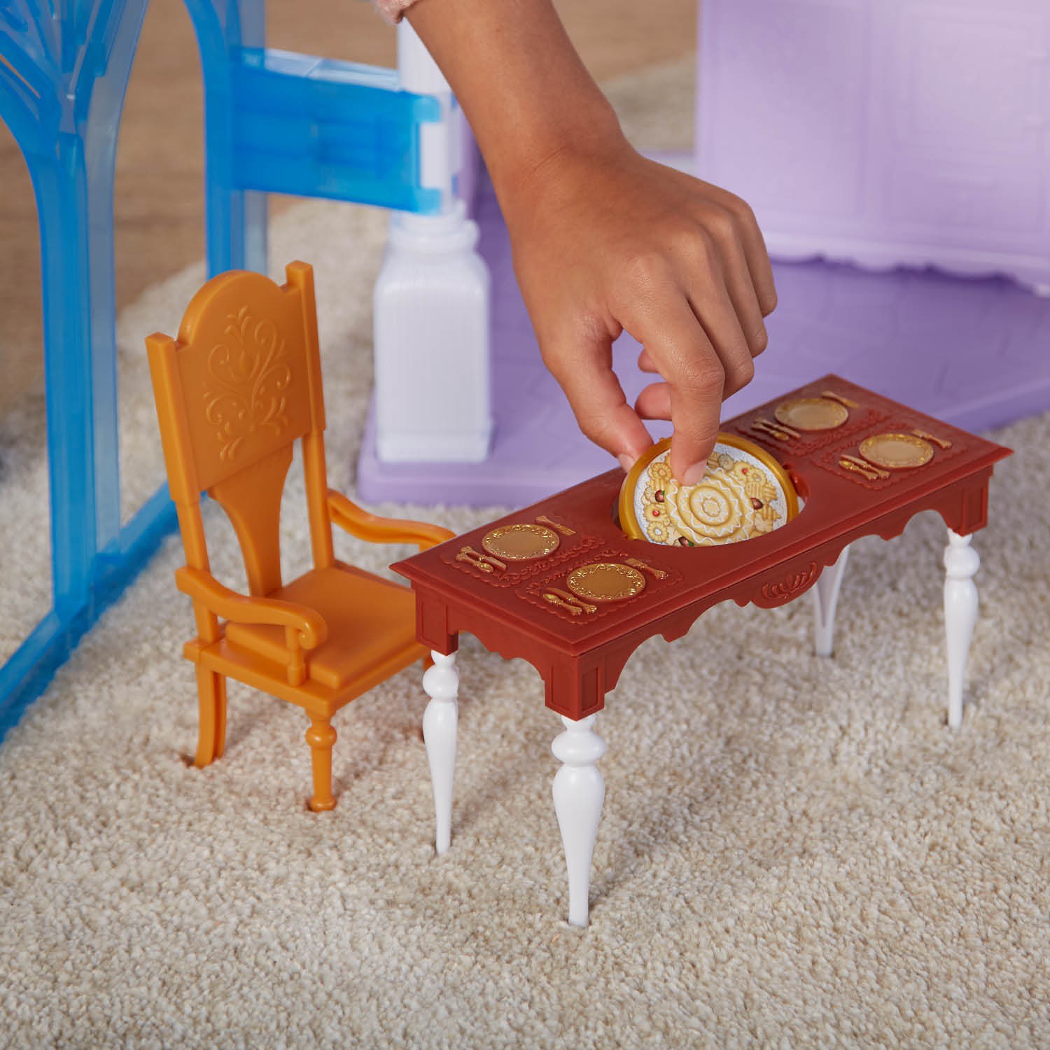 ปราสาทเจ้าหญิงสุดอลังการ Hasbro Disney Frozen 2 Ultimate Arendelle Castle Playset