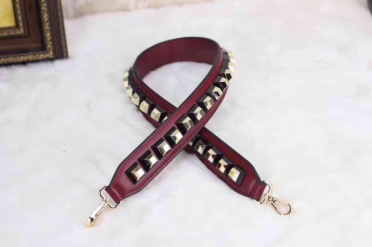 สายกระเป๋า fd bag strap สีแดง ลายสี่เหลี่ยม