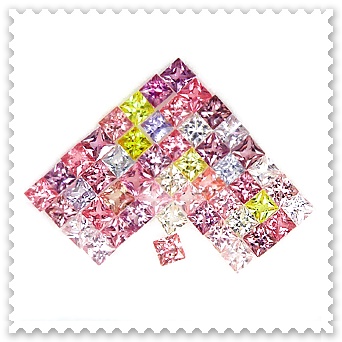 Princess Cut 2.4 m พลอยแฟนซี Fancy สี่เหลี่ยมก้นเพชร จำนวน 50 เม็ด หนัก 5.31 กะรัต หลากหลายสี Multi Colour เนื้อสะอาดทุกเม็ด ใสปิ้ง เจียระไนแบบเพชร