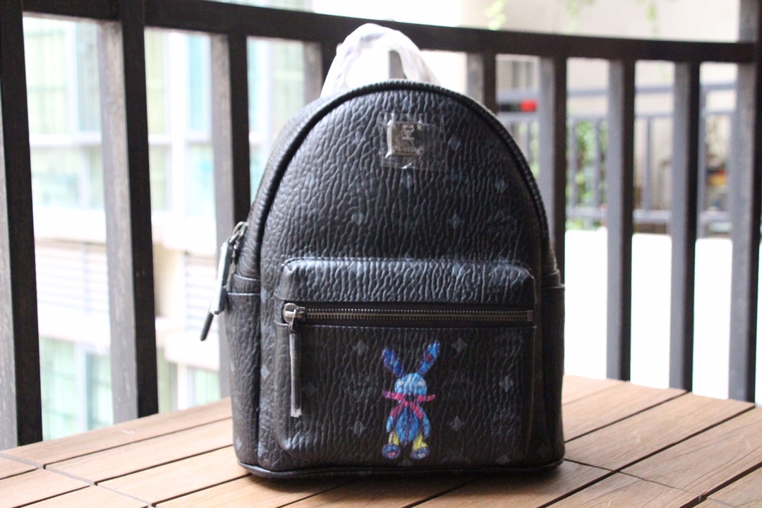 กระเป๋าเป้ mcm small backpack 10นิ้ว