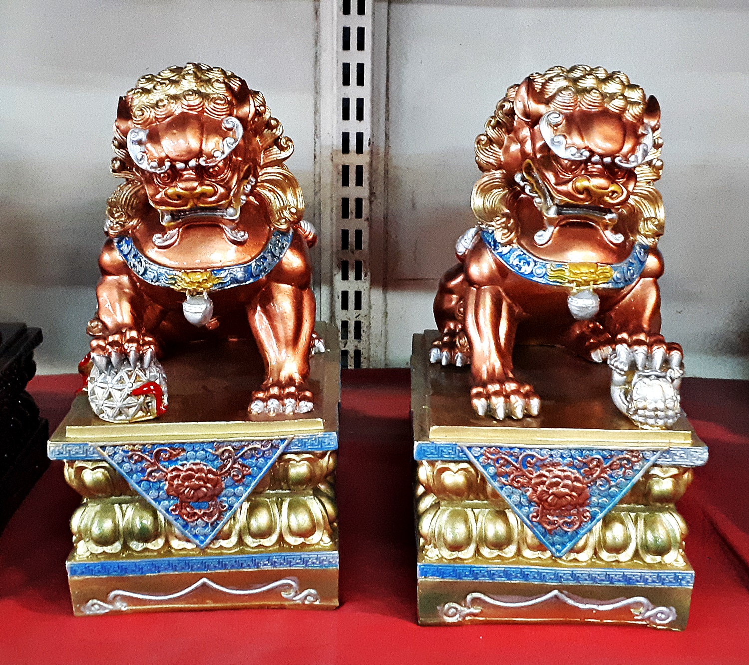 รูปหล่อ รูปปั้น สิงห์โตจีน เนื้อเรซิ่น (น้ำหนักเบา) (ขายปลีก ขายส่ง)