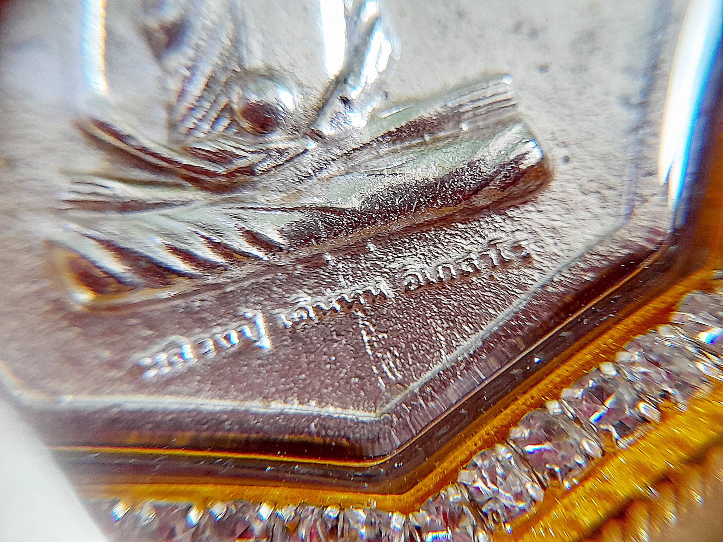 เหรียญ หลวงปู่ เดินหน อิเกสาโร เพรชยอดมงกุฎ หกเหลี่ยม ระงับโศก-รับโชคทุกทิศ เนื้อเงินแท้(ผสมทองคำและชนวนสัมฤทธิ์) ปี2565 #รับประกันแท้ (เลี่ยมกันน้ำล้อมเพรช) - จัดสร้างโดย ฅนขลังคลังวิชา