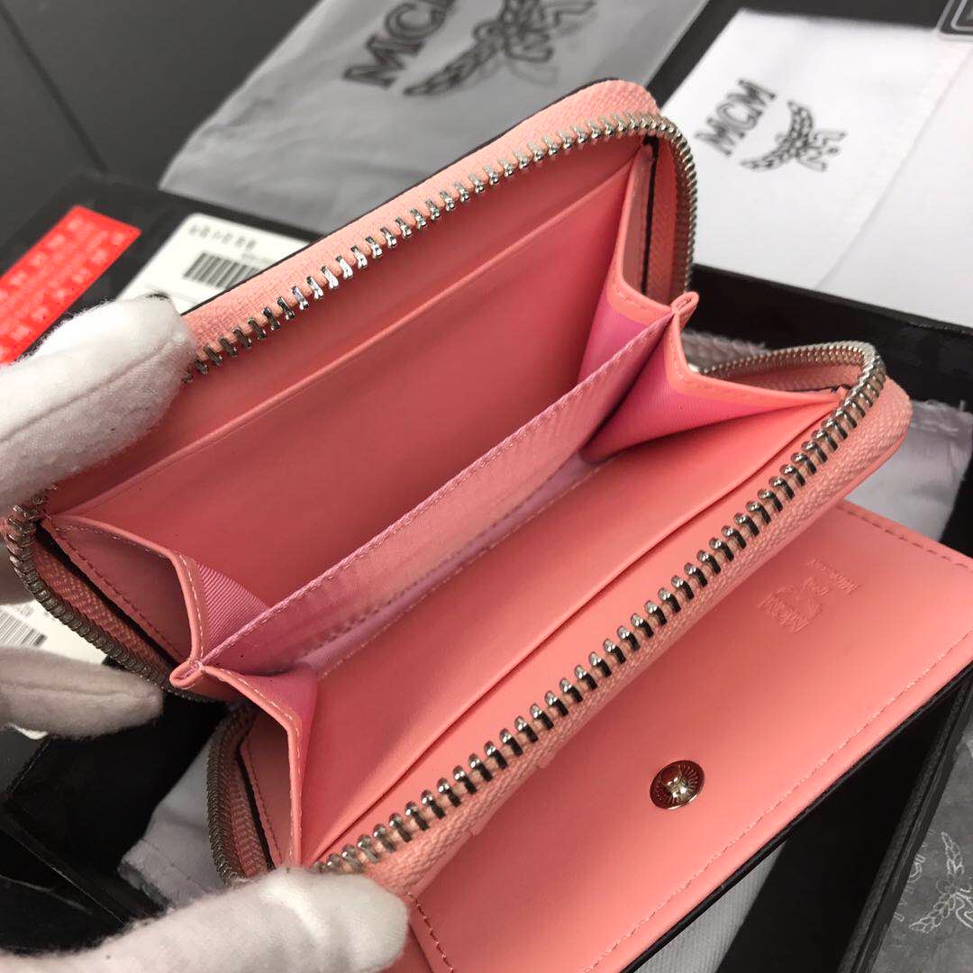 กระเป๋าสตางค์ mcm zippy wallet ซิปรอบ ใบสั้น