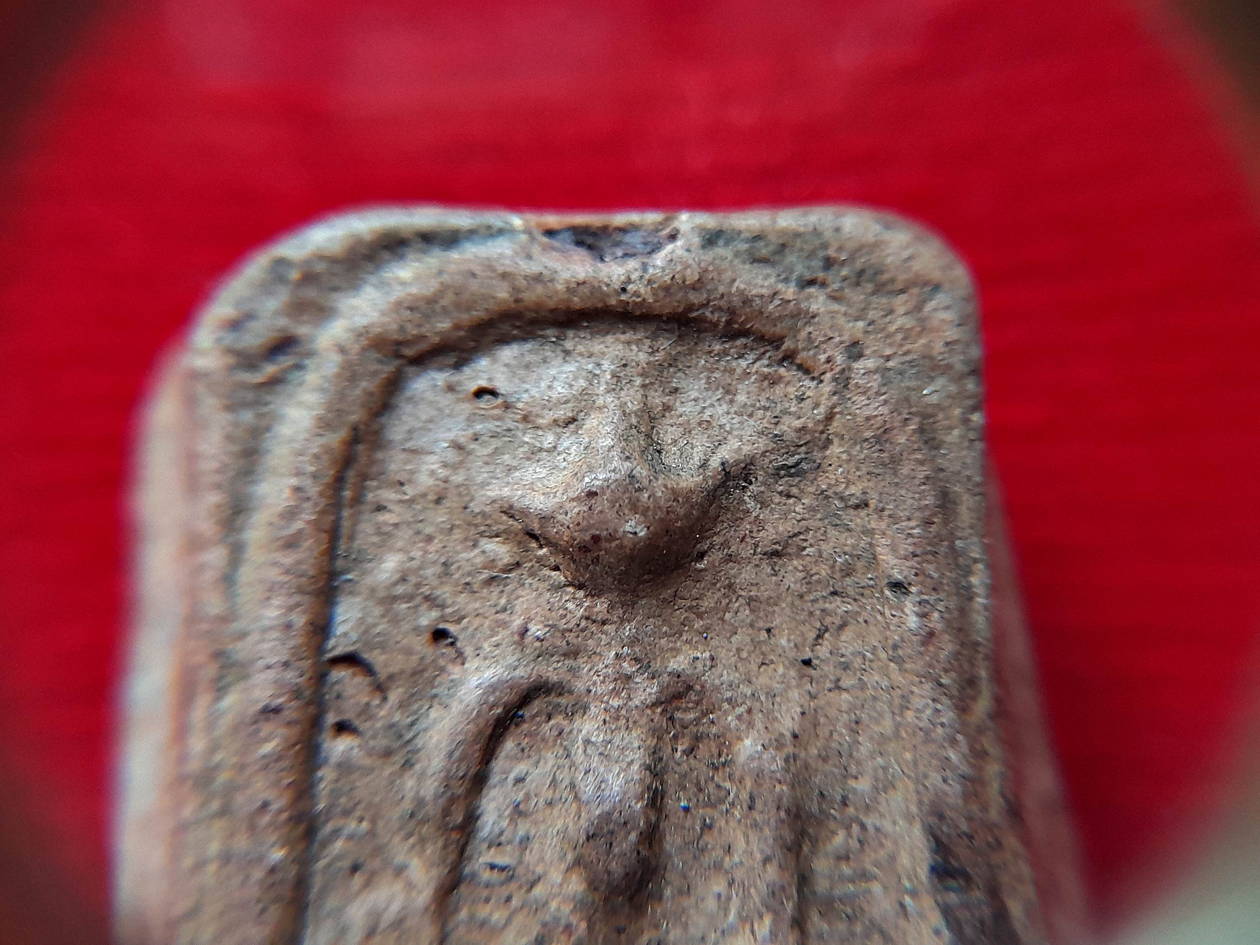 พระสมเด็จ (พระกรุโบราณ) วัดโพธิ์ บางปะอิน (กรุ สมเด็จโต) - พระกรุ ที่ หลวงปู่ เดินหน อิเกสาโร เคยแนะนำและบอกว่า สมเด็จโตปลุกเสก