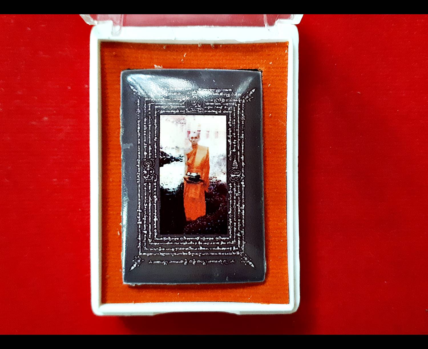 ล็อกเกต หลวงพ่อกวย วัดโฆสิตาราม อุ้มบาตร ปี2559 รุ่น บารมีมหาทาน ๕๙ ศิษย์สร้างถวายบูชาพระคุณ (ชุดกรรมการ อุดมวลสาร แผ่นทอง แผ่นเงิน ตอกเลขตอกโค๊ด) #รับประกันแท้