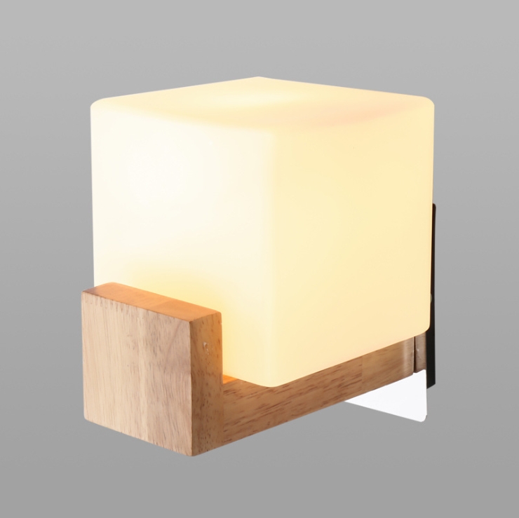 โคมไฟติดผนังไม้โมเดิร์น โป๊ะสี่เหลี่ยม 18x12cm รุ่น W6017