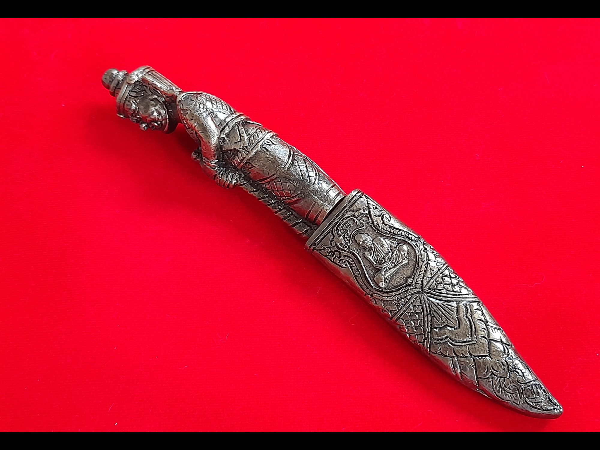 มีดหมอ เหล็กน้ำพี้ หัวด้าม-ท้าวเวสสุวรรณ (ปลอกและด้ามทำจากผงเหล็กน้ำพี้ผสมเลซิล) สร้าง999เล่ม ปี2562 #รับประกันแท้ - หลวงปู่หมุน วัดบ้านจาน