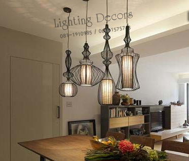 โคมไฟเส้นลวดดัด