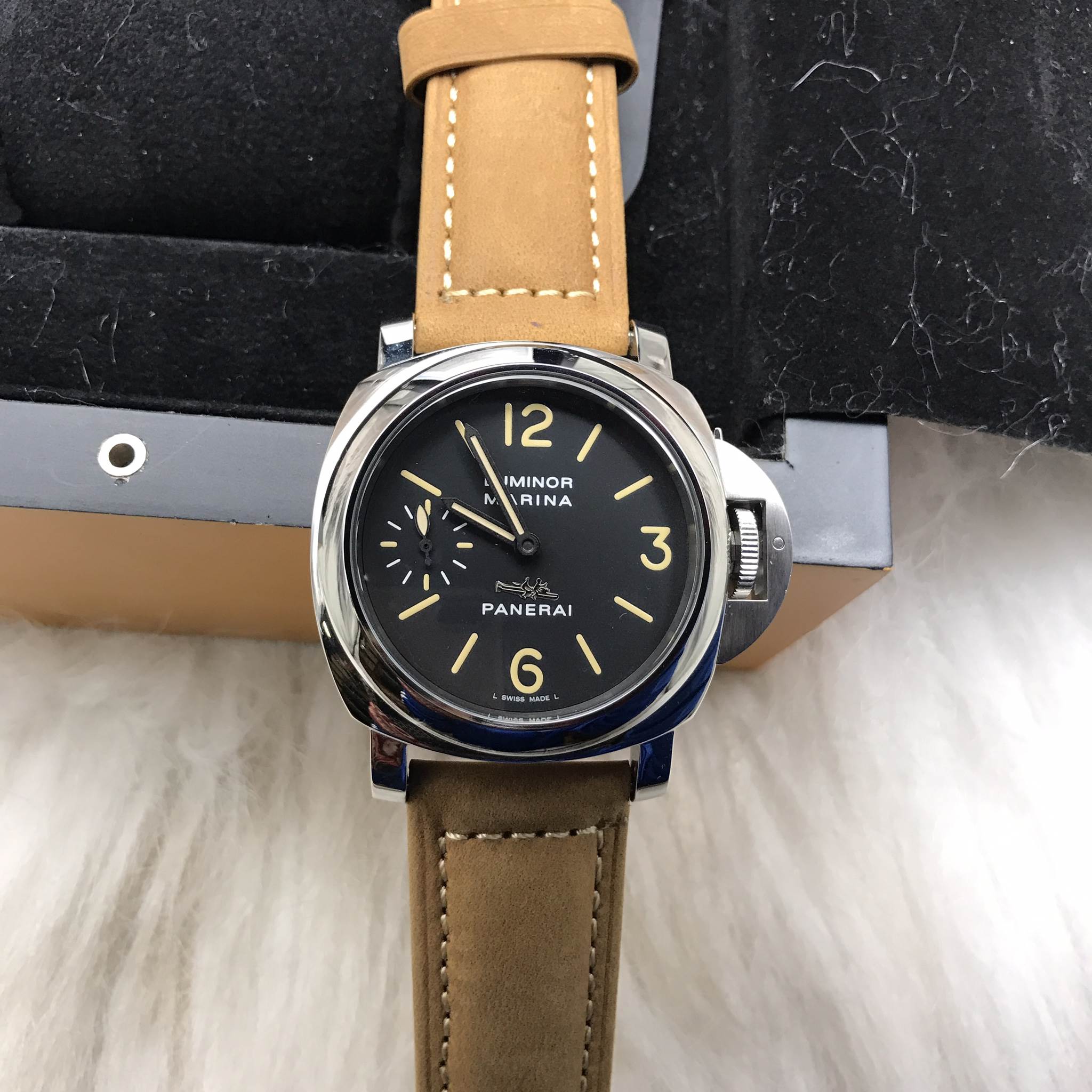 นาฬิกา Panerai รุ่น Luminor Marina 8 Day หน้าเงิน สายหนังแท้