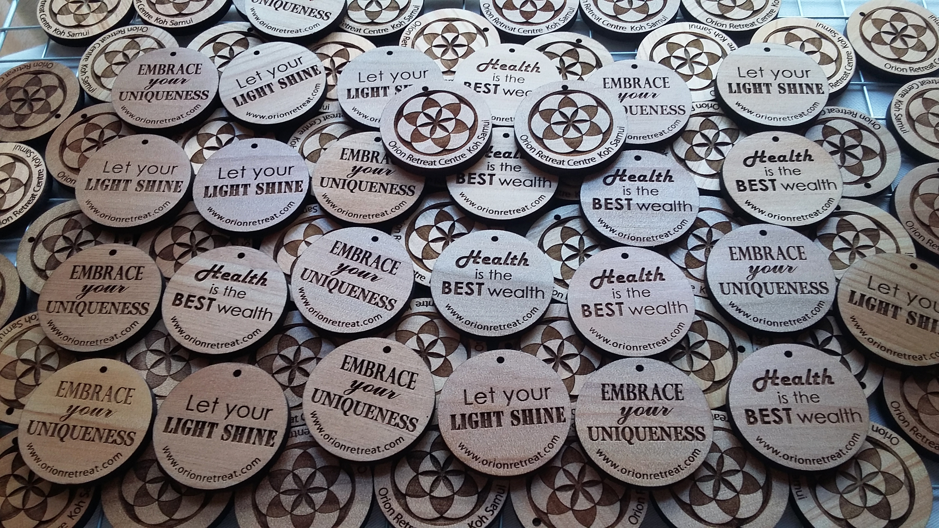 พวงกุญแจไม้ พวงกุญแจที่ระลึก - ของที่ระลึกรีสอร์ท Orion Retreat Centre Koh Samui